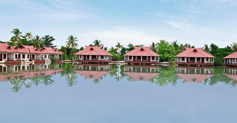Resorts In Alleppey Alleppey Beach Resort